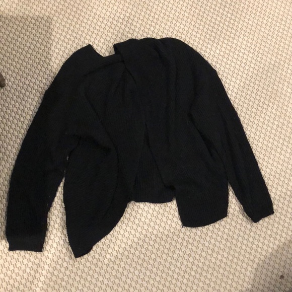 Boohoo open back sweater - Picture 2 of 3